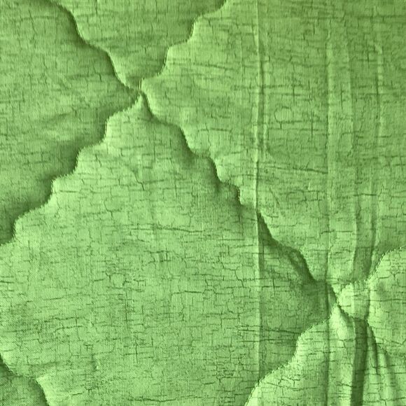 NWT Hand Crafted Greens and Golds Nature Prints Lap Quilt - Picture 13 of 15